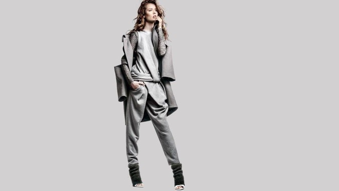 有没有一款音乐播放器，能连接nas音乐，创建音乐库，自动匹配歌词封面等等？类似infuse的概念呢？